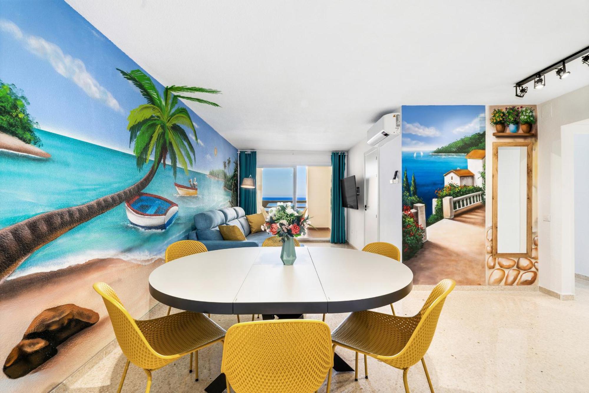 Apartment On The First Line Of The Sea With A View And Free Parking Marbella Exterior foto